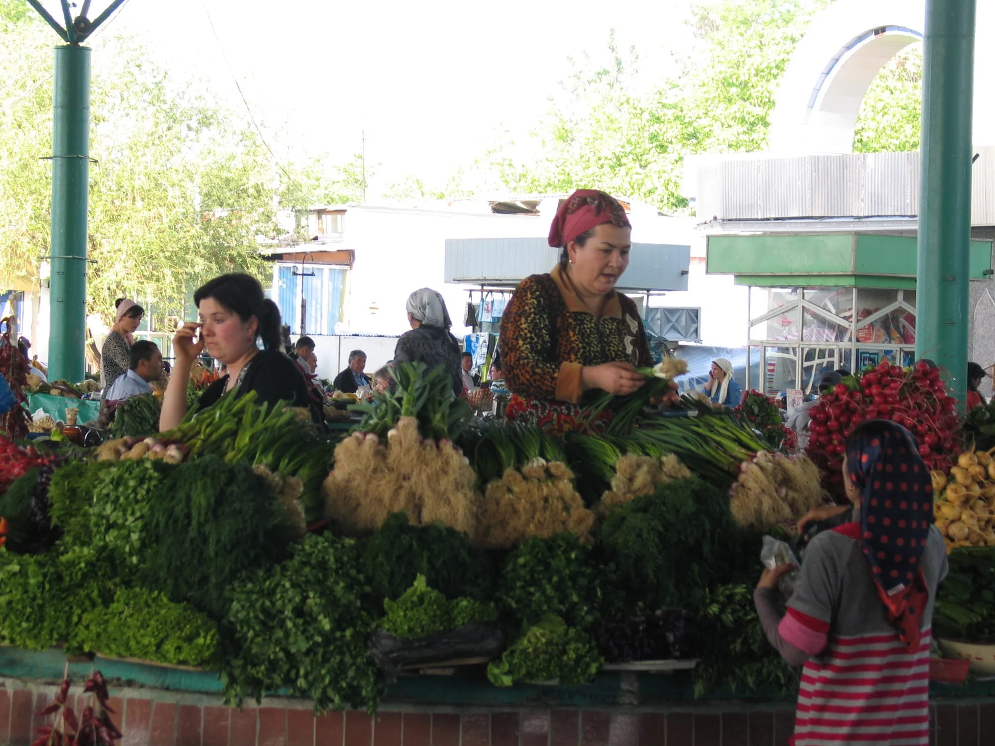 Bazaar in Farghana 2